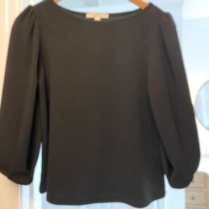 Black top mid length sleeve